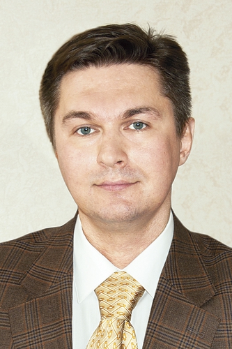 Заместитель директора Дмитрий Заместитель директора Дмитрий